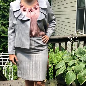 Evan Picone Dressy Suit Grey Scoop Neck with Skirt